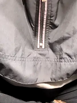 Dogz n daugthers online show from December 4, 2024, 1:20 pm