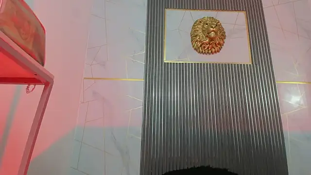 Cloeandtyfanny online show from March 14, 2026, 7:41 pm