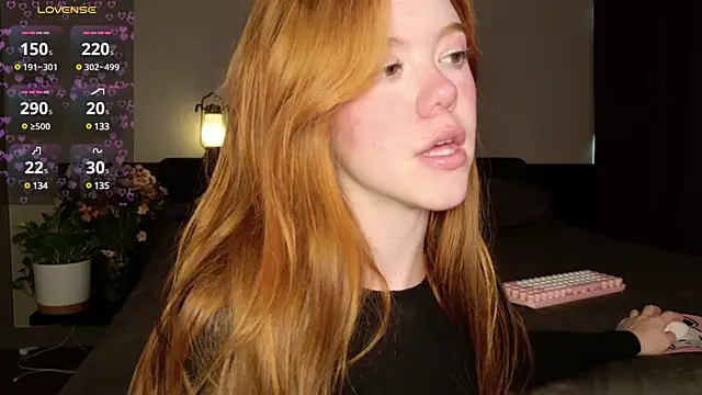 Snapshot of Teya_New chatting on March 23, 2025, 7:42 am Teya New online show from March 23, 2025, 7:42 am