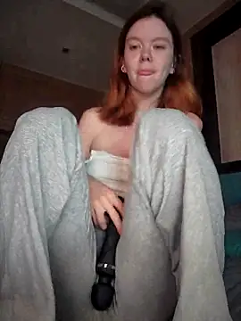 Snapshot of Teya_New chatting on September 13, 2025, 4:01 am Teya New online show from September 13, 2025, 4:01 am