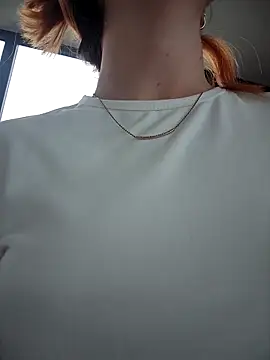 Snapshot of Teya_New chatting on October 9, 2025, 1:14 am Teya New online show from October 9, 2025, 1:14 am