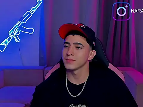 Snapshot of Naranjo_s06 chatting on April 22, 2026, 4:59 am Naranjo s06 online show from April 22, 2026, 4:59 am