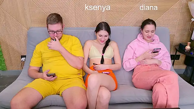 Ksenny online show from February 26, 2026, 3:49 am