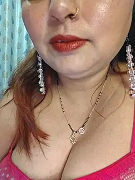 Dianaa9 online show from April 27, 2026, 3:32 pm