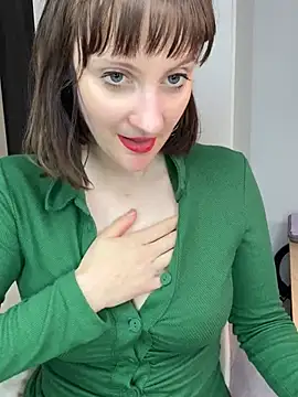 Snapshot of victoirenextdoor chatting on March 1, 2025, 4:44 pm victoirenextdoor online show from March 1, 2025, 4:44 pm