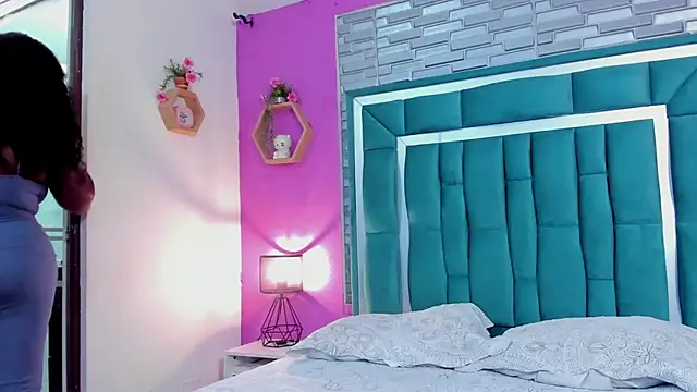 LORENSCOLLINS online show from March 16, 2026, 7:40 pm