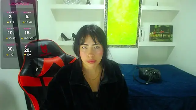 Snapshot of sylvana_19 chatting on January 22, 2025, 10:48 pm sylvana 19 online show from January 22, 2025, 10:48 pm