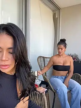 Snapshot of MelissaWaltton chatting on January 29, 2025, 8:35 pm MelissaWaltton online show from January 29, 2025, 8:35 pm