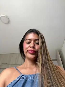 MelissaWaltton online show from August 4, 2026, 10:01 pm