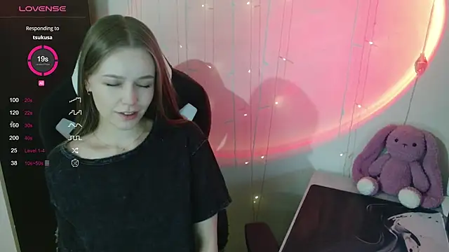 Snapshot of amelia_sweeti chatting on December 5, 2024, 11:18 pm amelia sweeti online show from December 5, 2024, 11:18 pm