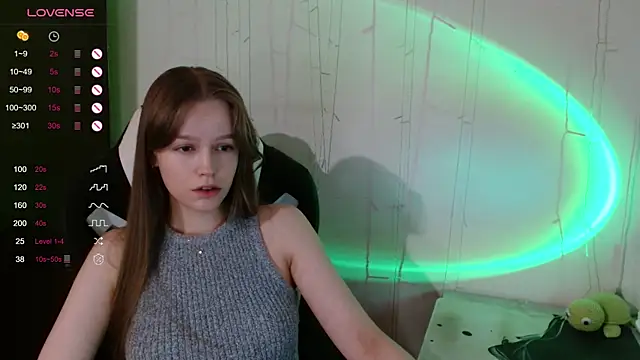 Snapshot of amelia_sweeti chatting on October 18, 2025, 8:31 pm amelia sweeti online show from October 18, 2025, 8:31 pm