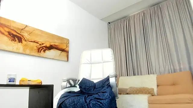 Snapshot of mariiana_murillo01 chatting on October 19, 2025, 4:29 pm mariiana murillo01 online show from October 19, 2025, 4:29 pm