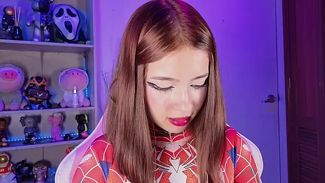 Snapshot of EmilyMiller_ chatting on November 5, 2025, 4:18 pm EmilyMiller online show from November 5, 2025, 4:18 pm