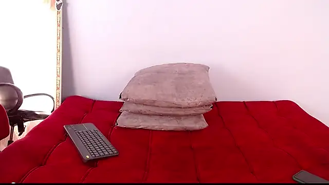 Tamararios online show from March 5, 2025, 10:10 pm