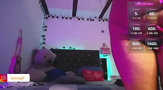 Snapshot of Pocahontaslovex chatting on January 12, 2025, 1:16 pm Pocahontaslovex online show from January 12, 2025, 1:16 pm