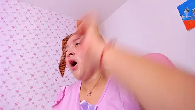 Soyqueen online show from April 30, 2026, 7:58 am