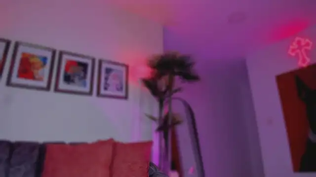 Snapshot of Taylor__foxxx chatting on September 19, 2025, 5:09 am Taylor foxxx online show from September 19, 2025, 5:09 am