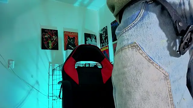 Snapshot of GaelOconner chatting on November 12, 2025, 3:29 am GaelOconner online show from November 12, 2025, 3:29 am