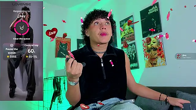 Snapshot of GaelOconner chatting on November 25, 2025, 2:11 am GaelOconner online show from November 25, 2025, 2:11 am