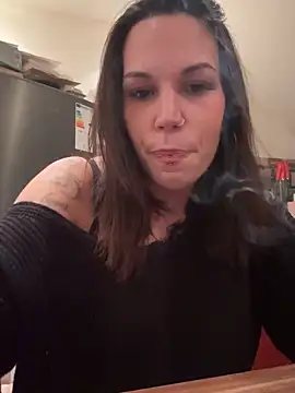 Snapshot of Lady_Knaller chatting on January 22, 2025, 8:17 pm Lady Knaller online show from January 22, 2025, 8:17 pm