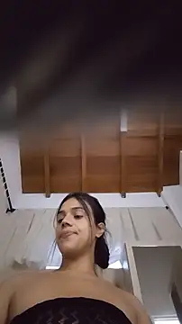 Deisy Torres online show from January 15, 2026, 11:08 pm