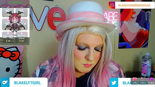 Blakelytgirl online show from April 22, 2026, 8:50 am
