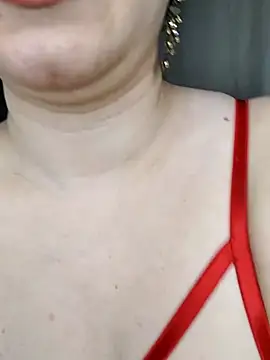 Snapshot of Danzel1105 chatting on October 10, 2025, 9:08 am Danzel1105 online show from October 10, 2025, 9:08 am