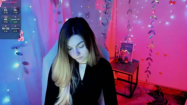 Sweet me  online show from May 1, 2026, 5:12 am