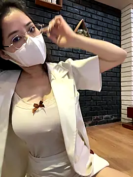 Snapshot of Kyomi-ibaby chatting on September 23, 2025, 11:02 am Kyomi-ibaby online show from September 23, 2025, 11:02 am