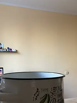 Crayzy Luv online show from March 19, 2025, 3:30 am