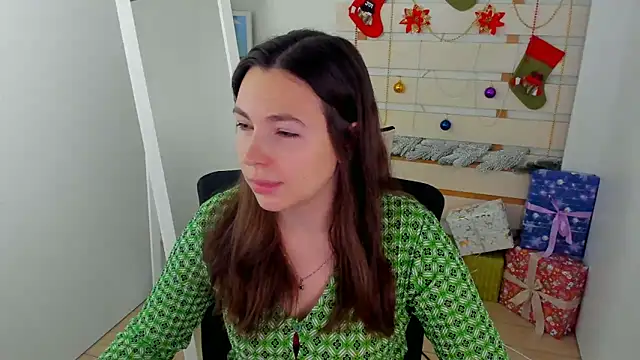 Lexy flower online show from December 14, 2025, 1:38 pm