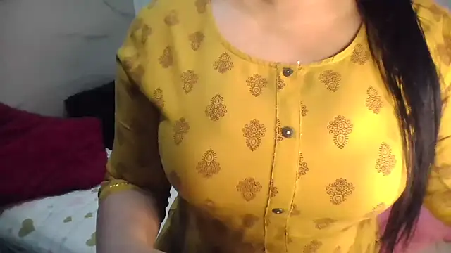Snapshot of Trezza chatting on June 13, 2026, 10:18 pm Trezza online show from June 13, 2026, 10:18 pm