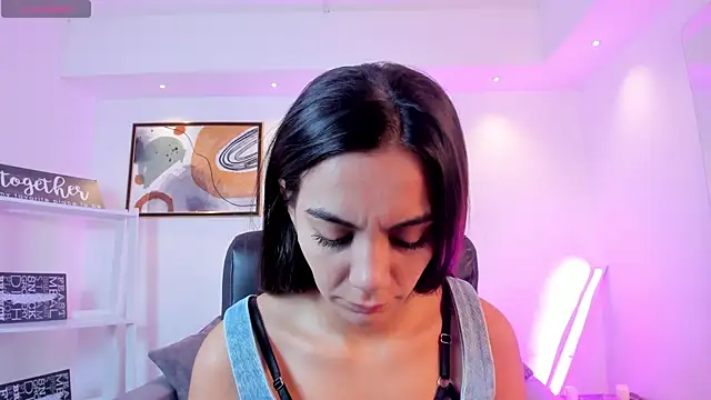 Snapshot of martina_mancini chatting on June 12, 2026, 12:37 pm martina mancini online show from June 12, 2026, 12:37 pm