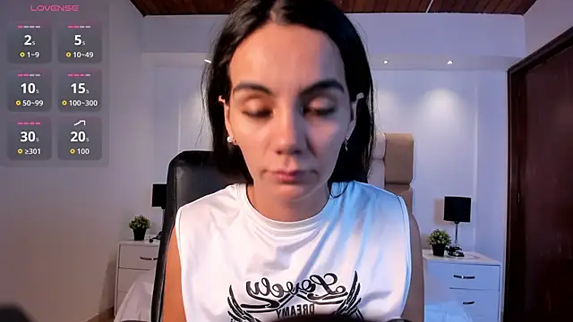 Snapshot of martina_mancini chatting on July 11, 2026, 1:36 pm martina mancini online show from July 11, 2026, 1:36 pm