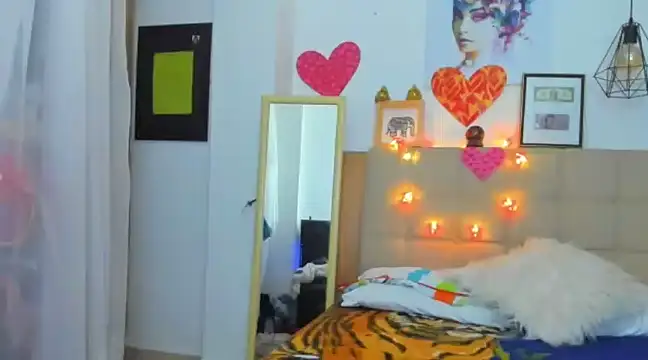 Snapshot of fiorella_foxxx chatting on February 20, 2025, 4:18 am fiorella foxxx online show from February 20, 2025, 4:18 am