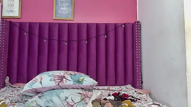 Snapshot of MiissBNasty chatting on March 29, 2026, 12:27 pm MiissBNasty online show from March 29, 2026, 12:27 pm