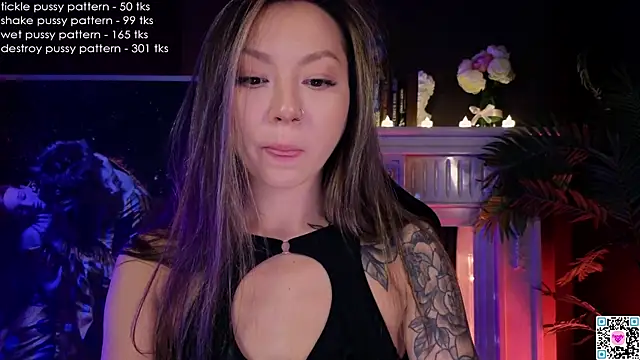 Snapshot of im_casey chatting on January 19, 2025, 11:45 am im casey online show from January 19, 2025, 11:45 am