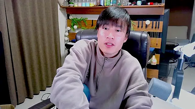 IroManager online show from February 8, 2026, 3:04 pm