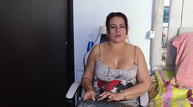 Kaily jonness online show from January 31, 2025, 9:48 pm