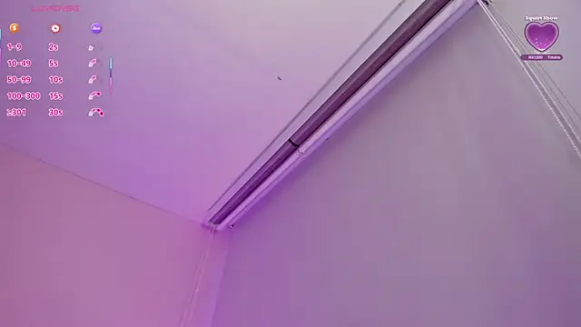 Snapshot of Oriana_Guzman chatting on March 5, 2026, 11:45 pm Oriana Guzman online show from March 5, 2026, 11:45 pm