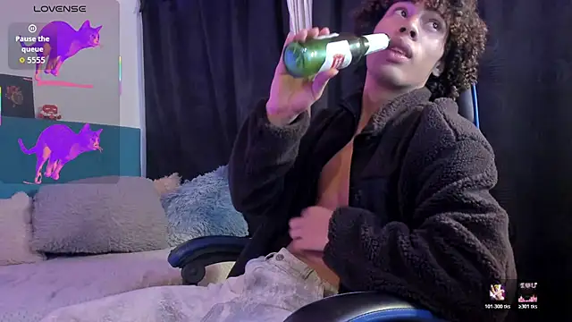 Snapshot of kleo_helenos chatting on March 1, 2026, 12:23 am kleo helenos online show from March 1, 2026, 12:23 am