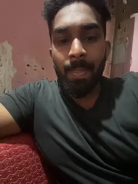 Handsomehunk 4U online show from December 10, 2024, 4:06 pm