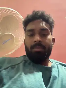 Handsomehunk 4U online show from December 12, 2024, 5:37 pm