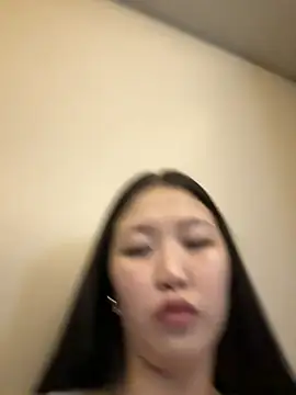 Snapshot of Aiko_Yumi chatting on December 28, 2024, 11:52 am Aiko Yumi online show from December 28, 2024, 11:52 am