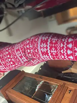 Snapshot of SexyB214 chatting on March 6, 2025, 6:05 pm SexyB214 online show from March 6, 2025, 6:05 pm