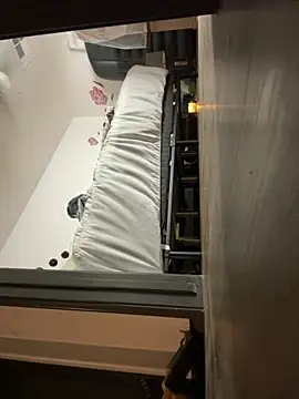 Snapshot of SexyB214 chatting on October 8, 2025, 10:02 am SexyB214 online show from October 8, 2025, 10:02 am