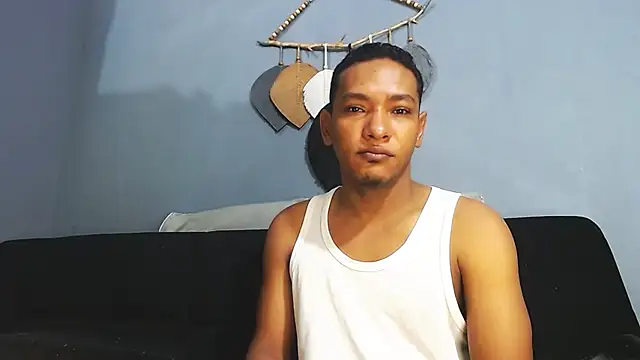 Snapshot of Grandeygruesa1 chatting on May 2, 2026, 11:04 am Grandeygruesa1 online show from May 2, 2026, 11:04 am