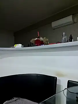 Milf Abigail online show from March 18, 2025, 3:53 am