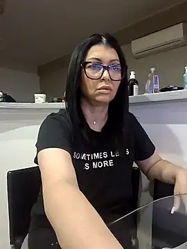 Milf Abigail online show from September 26, 2025, 12:58 am