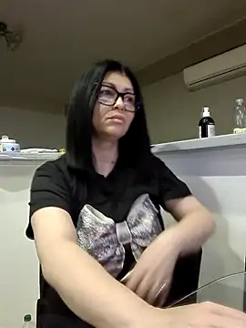 Milf Abigail online show from January 18, 2026, 2:26 am